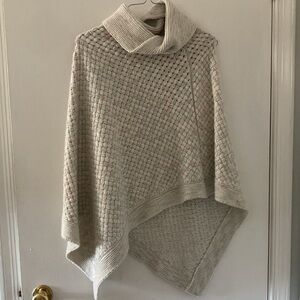 Steve Madden Rainbow White Knitted Warm Poncho Medium